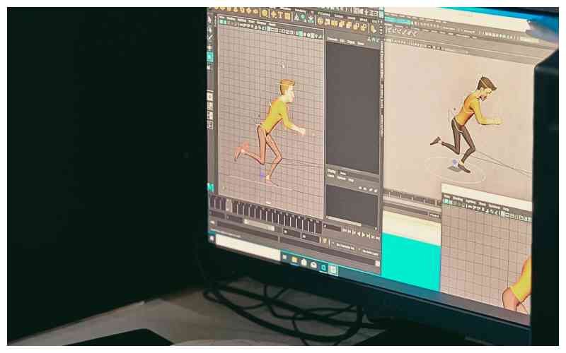 3D artist working on a 3D modeling project